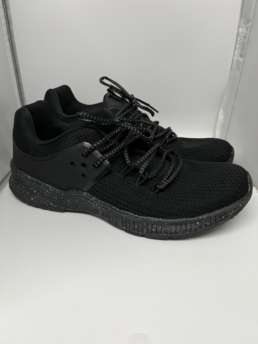 Avia Men's Black Knit Athletic Sneakers with Speckled Sole